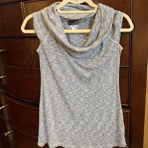 Splendid/Pea in the Pod maternity shirt.